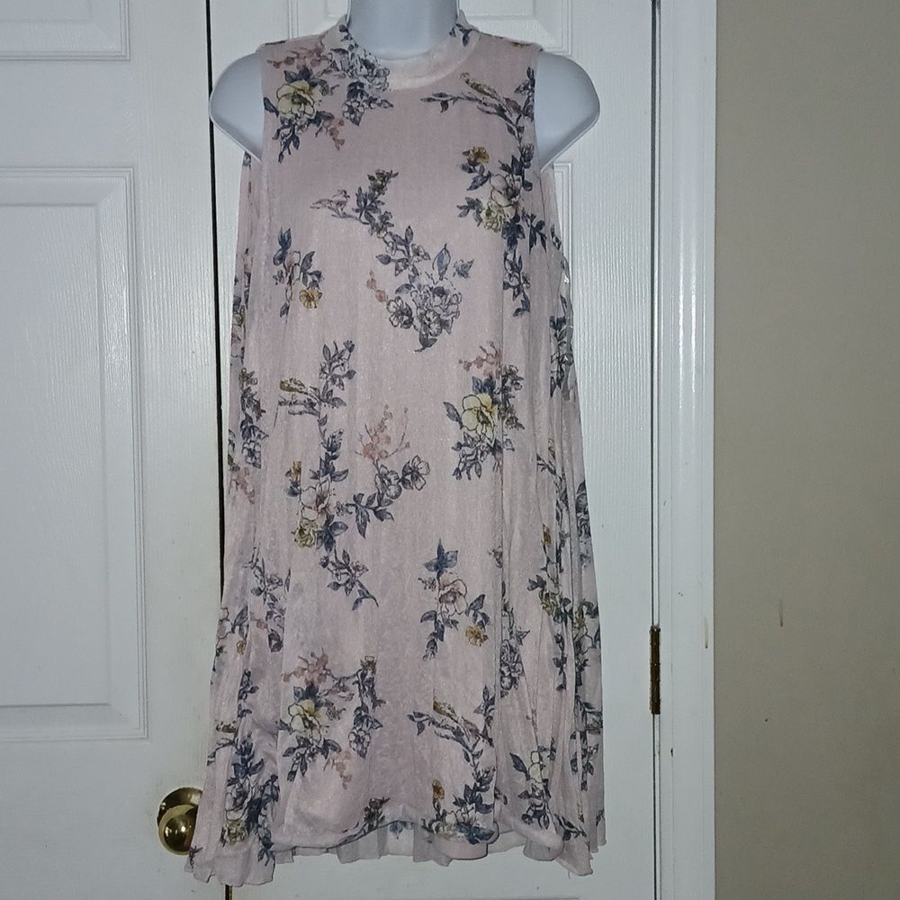 As U Wish sleeveless baby pink pleated floral dress  Sz L NWOT